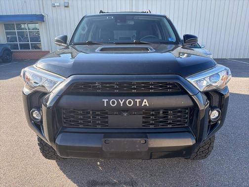 Midnight Black Metallic 2022 Toyota 4Runner TRD Pro