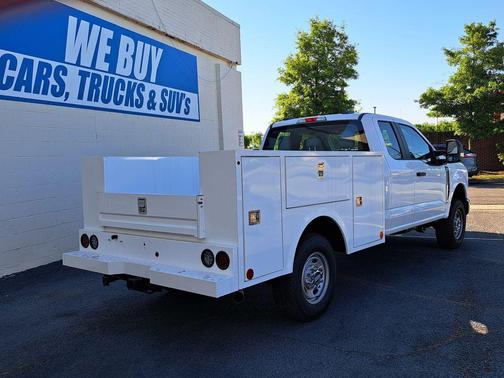 OXFORD WHITE 2026 Ford F-250 XL