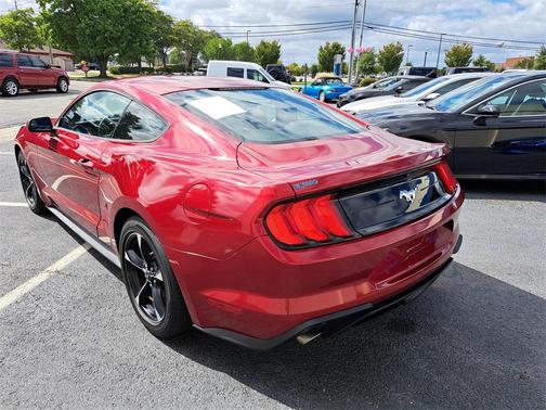 2018 Ford Mustang EcoBoost