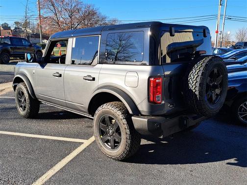 CARBONIZED GRAY METALLIC 2025 Ford Bronco Big Bend