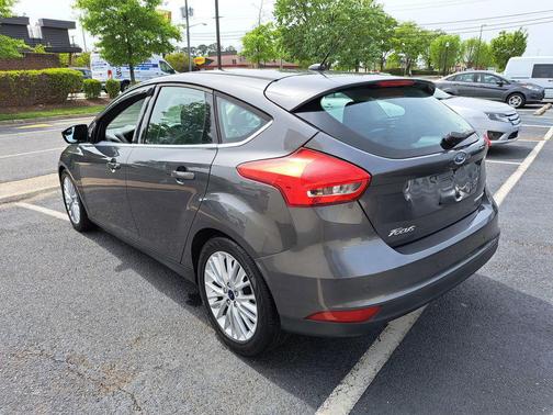 2017 Ford Focus Titanium