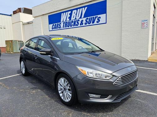 2017 Ford Focus Titanium
