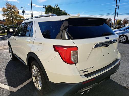 2022 Ford Explorer Platinum