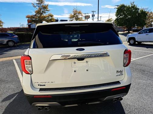 2022 Ford Explorer Platinum
