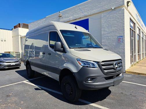 2026 Mercedes-Benz Sprinter 2500 Standard Roof
