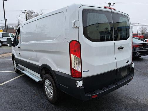 2024 Ford Transit-250 Base