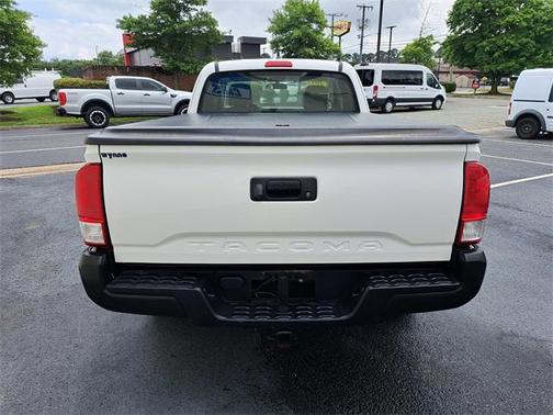 2017 Toyota Tacoma SR