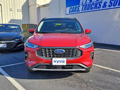 2026 Ford Escape PHEV SE