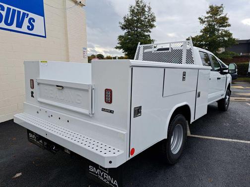 OXFORD WHITE 2025 Ford F-350 XL