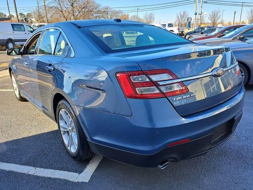 2019 Ford Taurus SEL