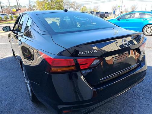 2023 Nissan Altima 2.5 SL
