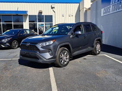 2021 Toyota RAV4 XLE Premium