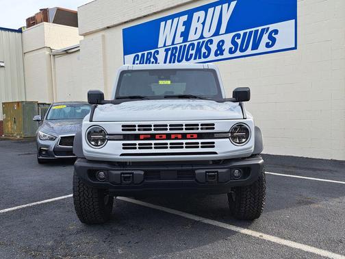 AVALANCHE GRAY 2026 Ford Bronco Heritage Edition