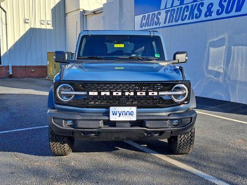AZURE GRAY MET TRI-COAT 2025 Ford Bronco Outer Banks