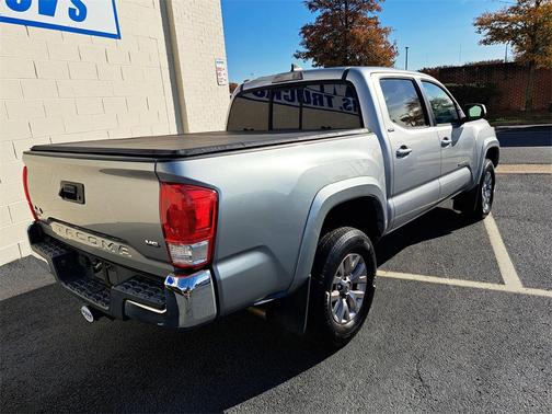 2016 Toyota Tacoma SR5