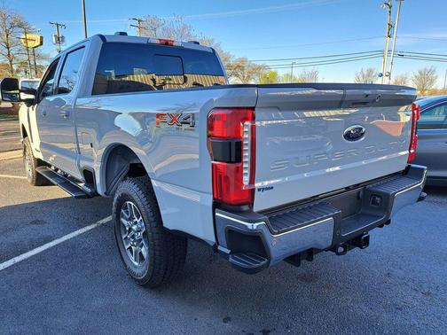 AVALANCHE 2026 Ford F-250 Lariat