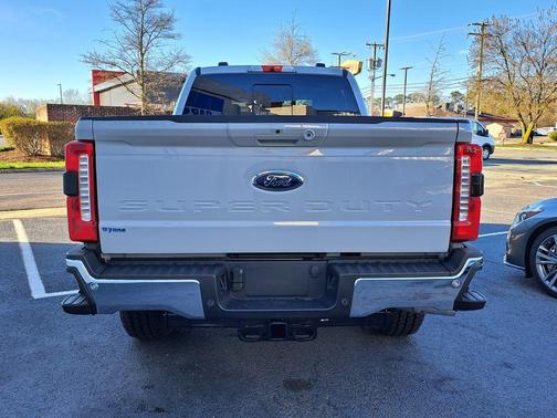 AVALANCHE 2026 Ford F-250 Lariat