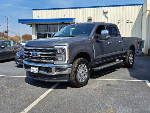 CARBONIZED GRAY 2026 Ford F-350 Lariat