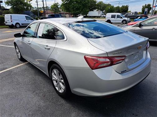 2022 Chevrolet Malibu FWD LT