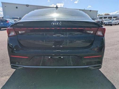 2021 Kia K5 EX