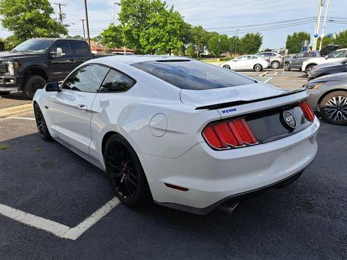 OXFORD WHITE 2015 Ford Mustang GT Premium