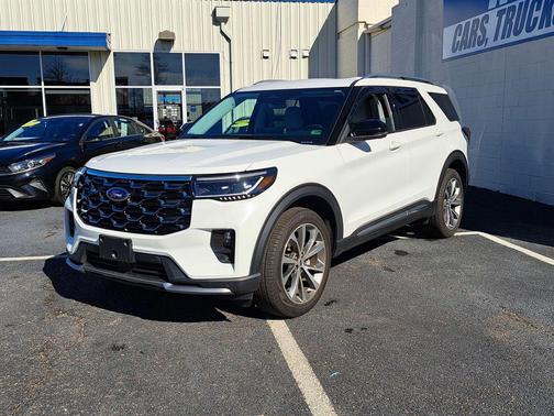 2025 Ford Explorer Platinum