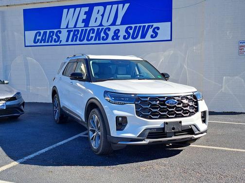 2025 Ford Explorer Platinum