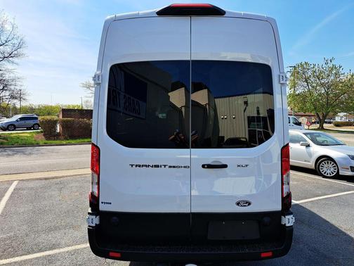 OXFORD WHITE 2026 Ford Transit-350 XLT