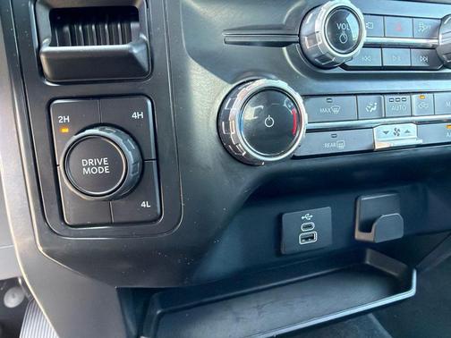 Carbonized Gray Metallic 2025 Ford F-150 XLT