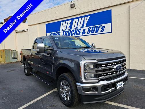 CARBONIZED GRAY 2026 Ford F-250 Lariat