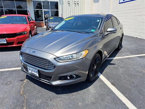 2013 Ford Fusion SE