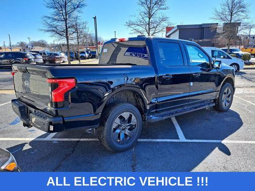 AGATE BLACK METALLIC 2025 Ford F-150 Lightning Flash