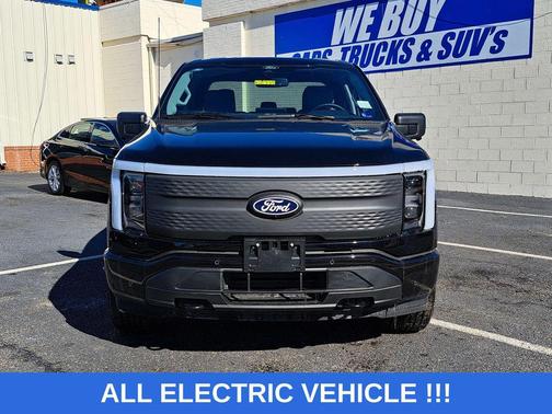 AGATE BLACK METALLIC 2025 Ford F-150 Lightning Flash