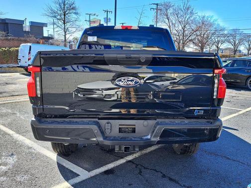 AGATE BLACK METALLIC 2025 Ford F-150 Lightning Flash