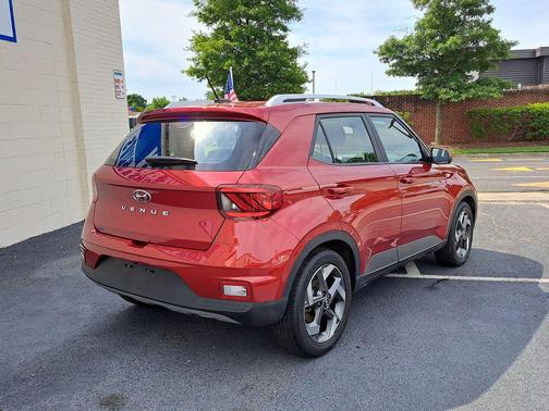 Ultimate Red 2025 Hyundai VENUE SEL