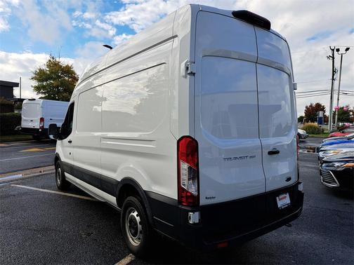 2022 Ford Transit-250 Base