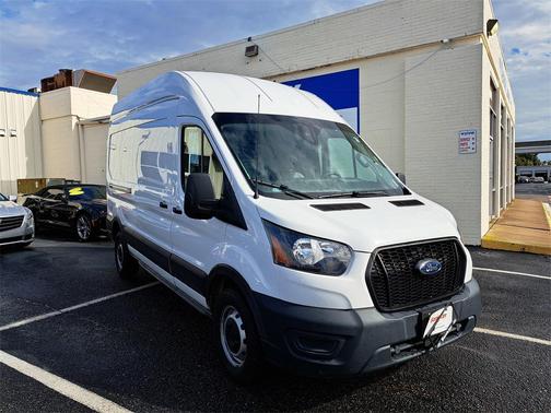2022 Ford Transit-250 Base