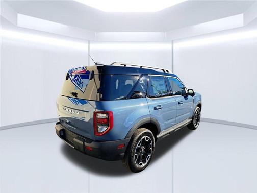 AZURE GRAY METALLIC TRI-COAT 2025 Ford Bronco Sport Outer Banks