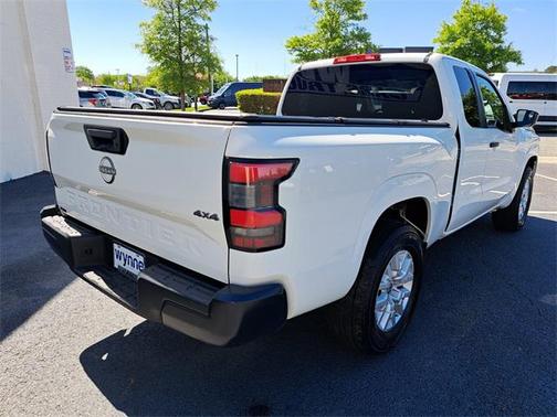 2023 Nissan Frontier S