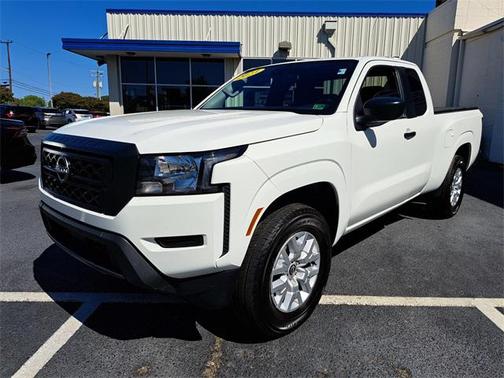 2023 Nissan Frontier S