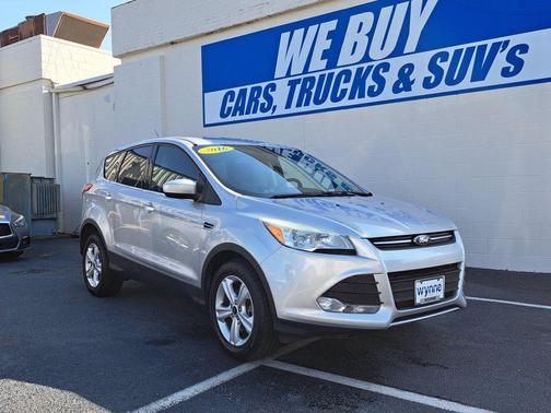Ingot Silver 2016 Ford Escape SE