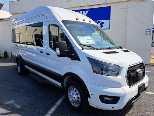 OXFORD WHITE 2026 Ford Transit-350 XLT