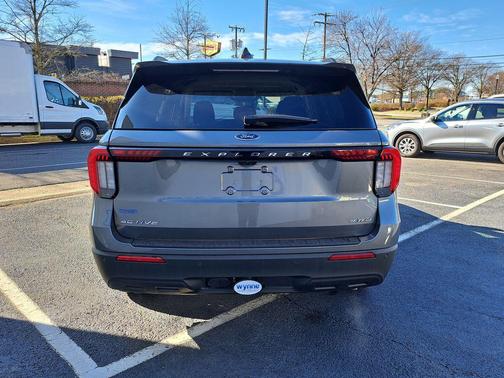 2026 Ford Explorer Active w/200A Pkg