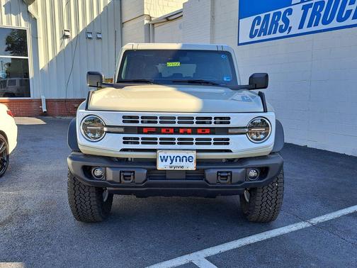 DESERT SAND 2026 Ford Bronco Heritage Edition