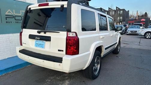 2008 Jeep Commander Sport