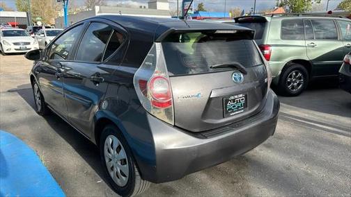 2013 Toyota Prius c Three