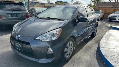2013 Toyota Prius c Three