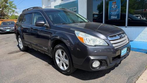 Graphite Gray Metallic 2013 Subaru Outback 2.5i Premium