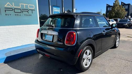 2015 MINI Hardtop Cooper