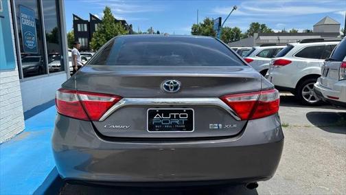 2015 Toyota Camry SE